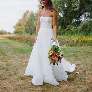 Madi Lane Tessa Wedding Dress